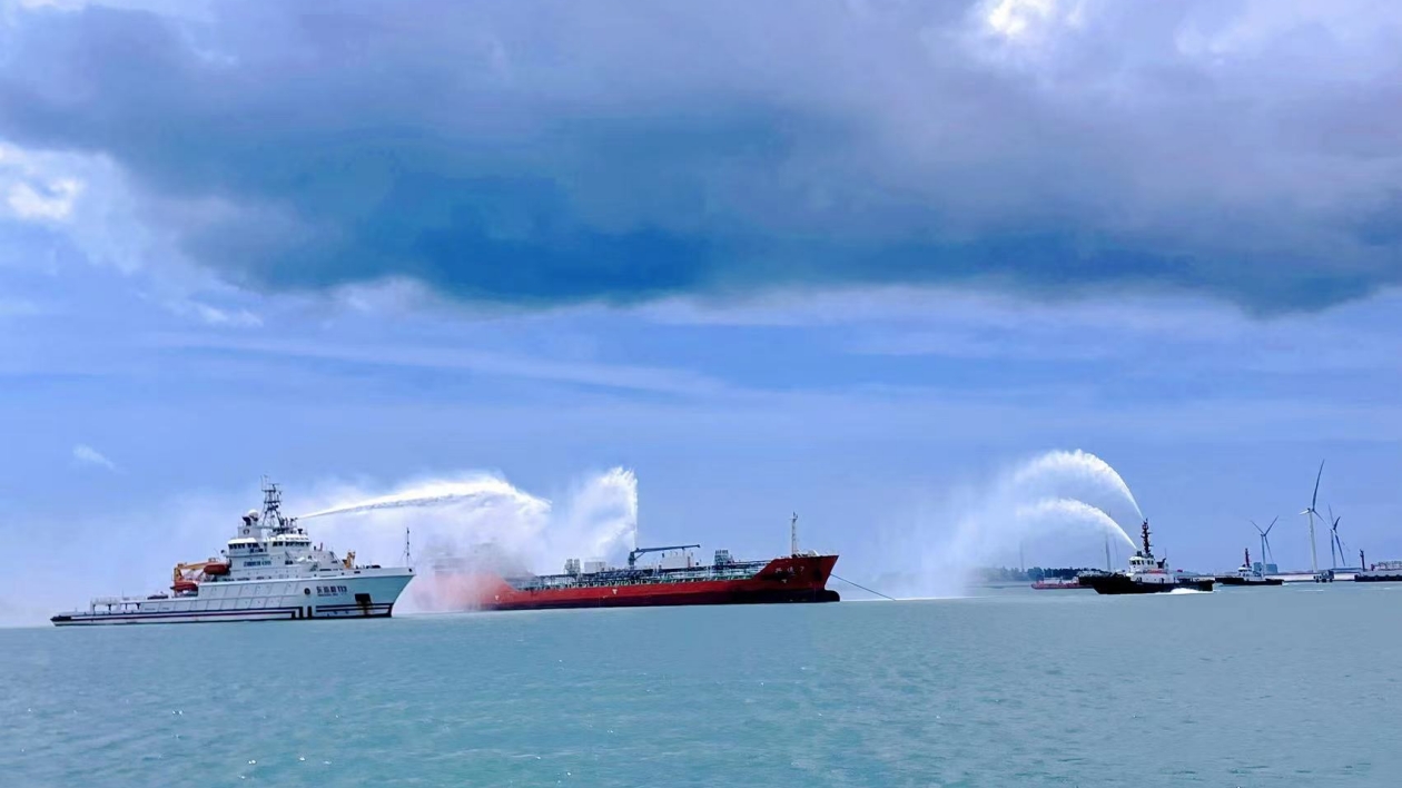 「泉海強(qiáng)安」海上?；肥鹿蕬?yīng)急綜合演練在福建泉州成功舉行