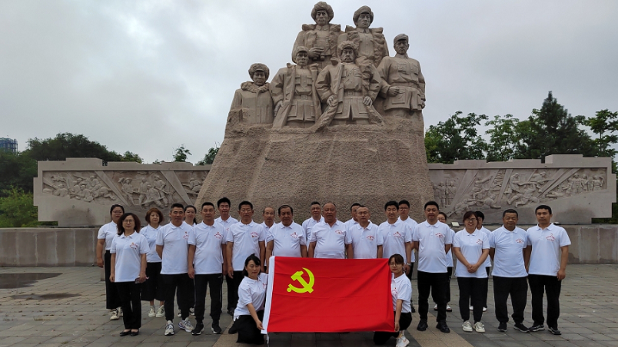 黑龍江湯原縣農(nóng)技推廣中心組織開展「慶七一」主題黨課活動