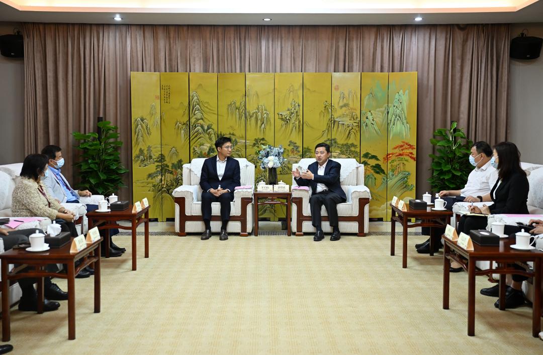 海南省委常委、海口市委書記羅增斌會見香港總商會代表團