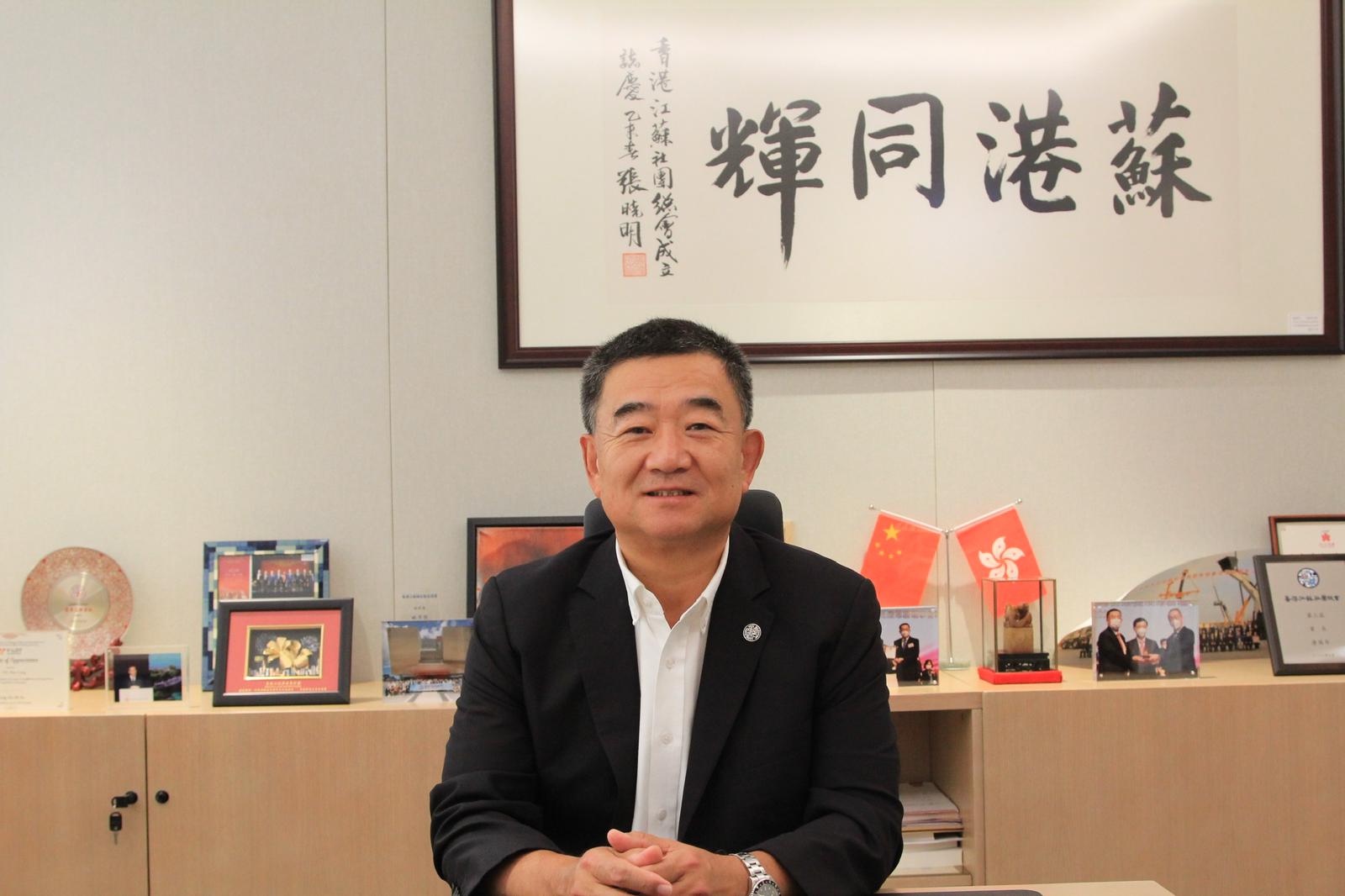 江蘇社總勇?lián)鐣?huì)責(zé)任 傳遞正能量