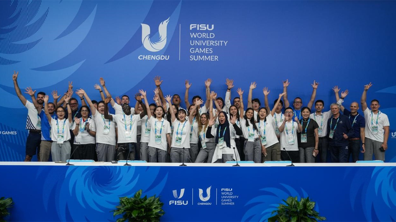 世界青年共話大運(yùn)！24位「青年記者」開(kāi)啟成都大運(yùn)會(huì)採(cǎi)訪之旅