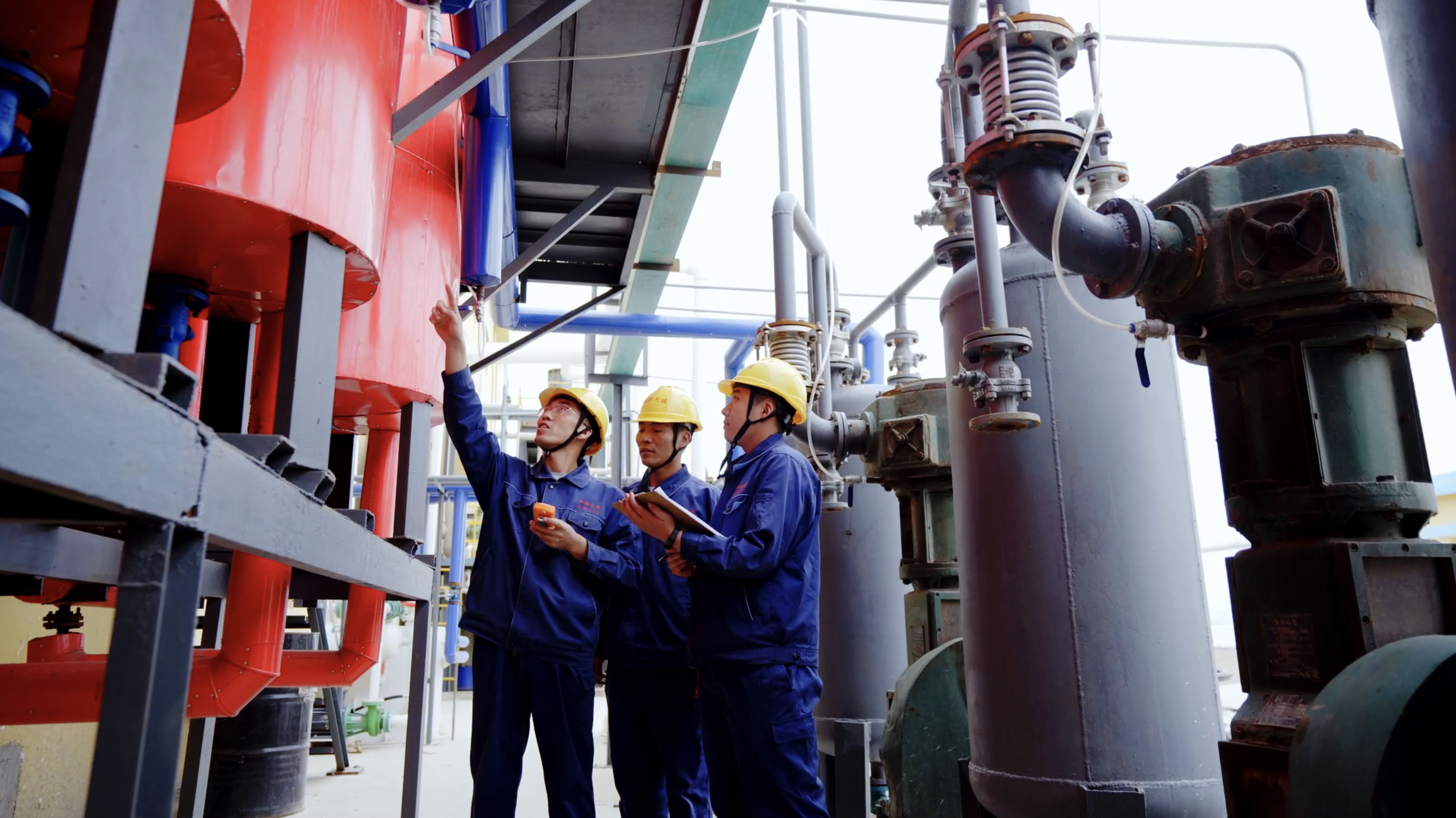 甘肅玉門：引鳳來(lái)?xiàng)?搶占人才聚集新高地