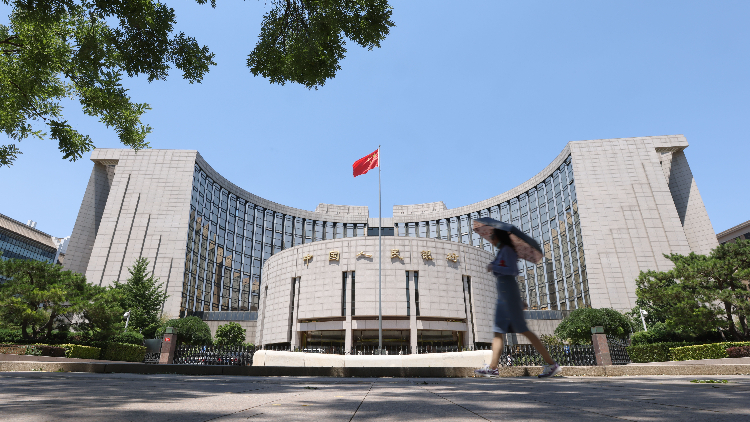 【經(jīng)濟(jì)縱橫】中國經(jīng)濟(jì)轉(zhuǎn)型穩(wěn)中向好