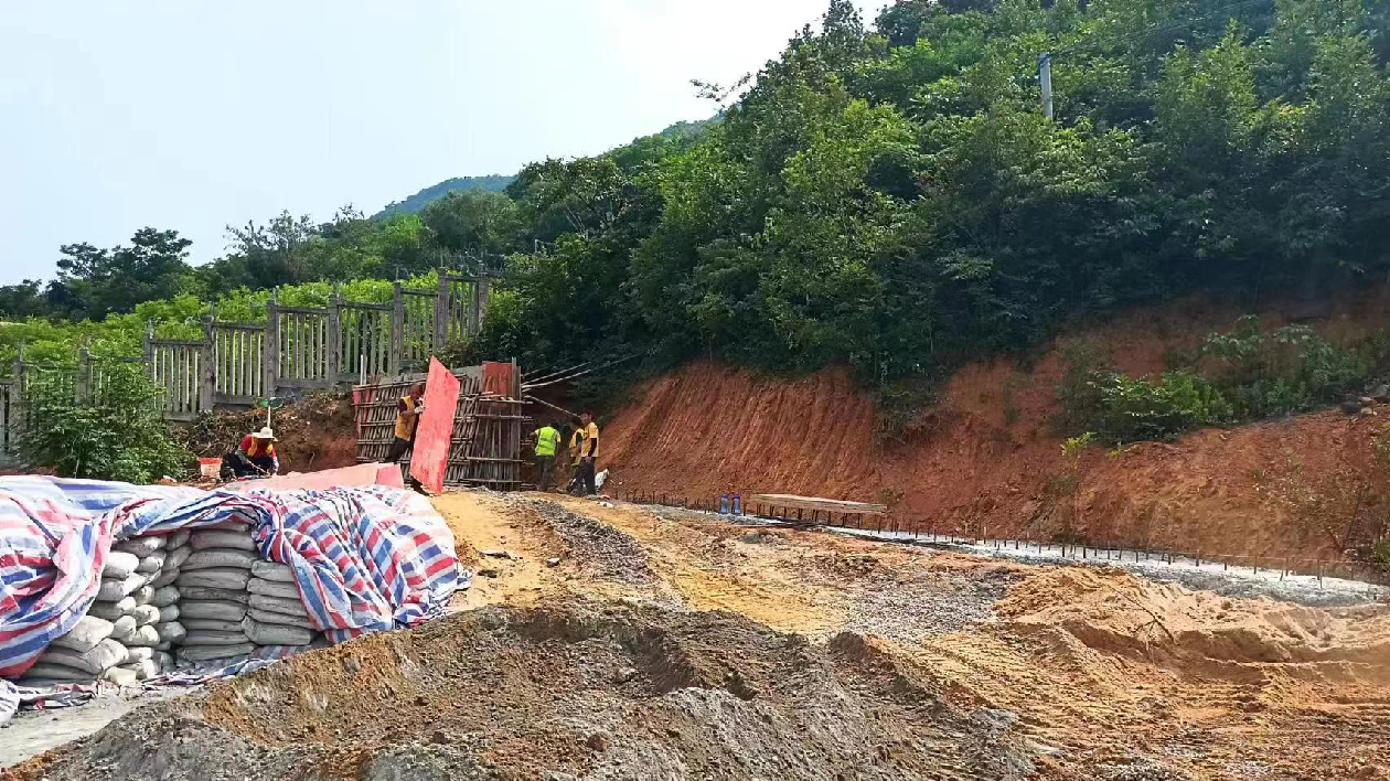 安徽巢湖經(jīng)開區(qū)：紮實(shí)開展鐵路沿線安全環(huán)境隱患巡查整改