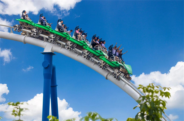 深圳歡樂谷25周年狂歡盛典打造水陸狂歡新體驗(yàn)