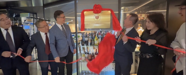 新疆昌吉天山北麓來港推介美酒、美食及美景