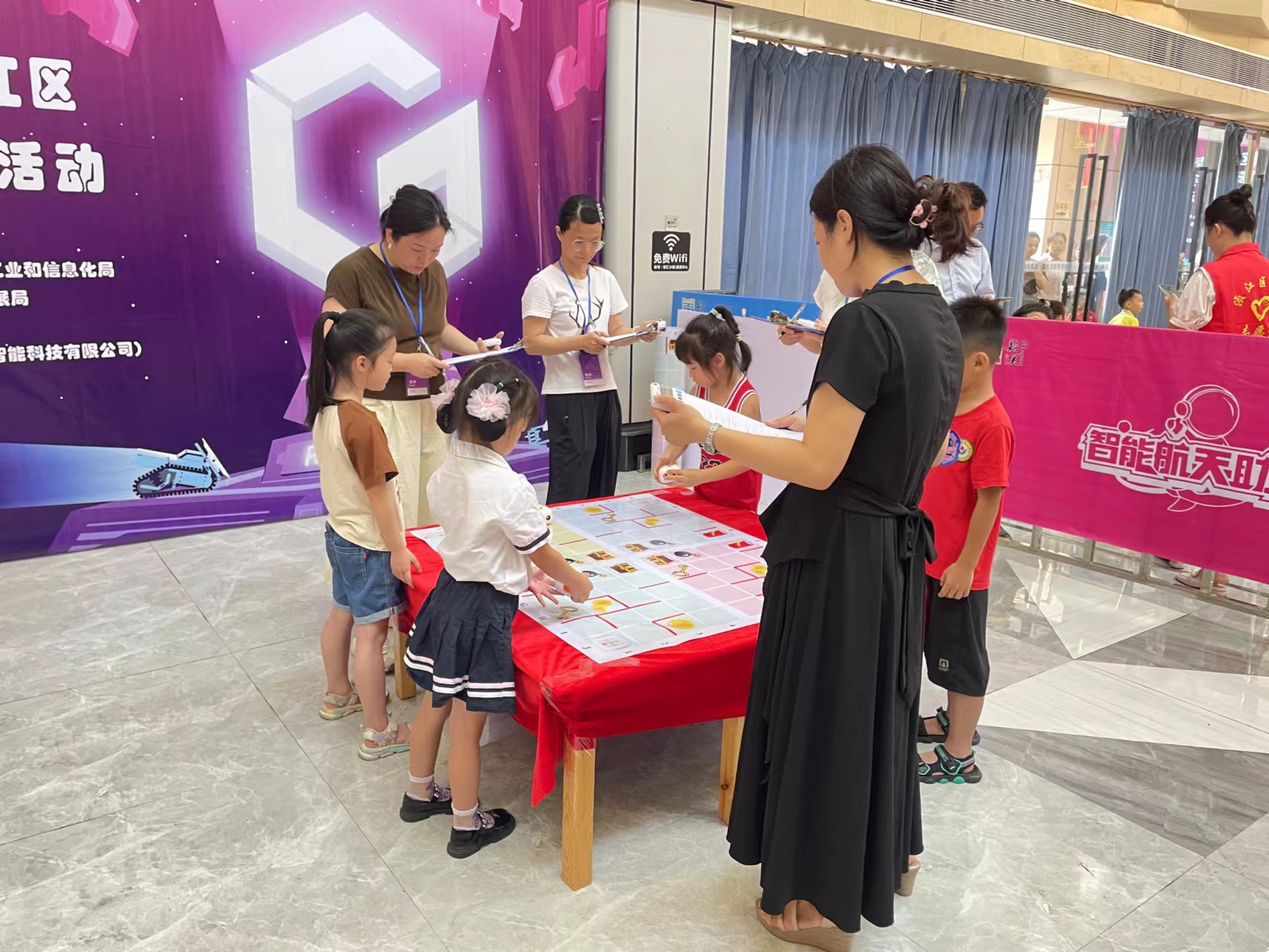 132名「機械人小能手」韶關(guān)湞江上演巔峰對決