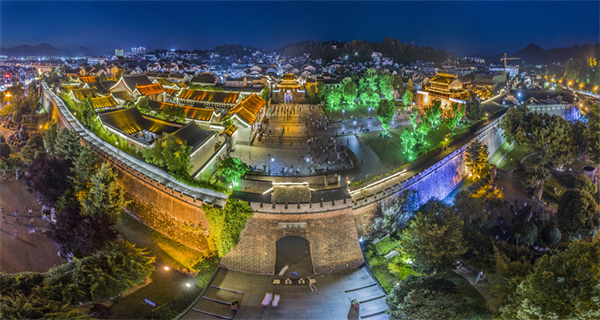 【創(chuàng)意黃山美在徽州】安徽歙縣：推進(jìn)活化利用 打響「賓虹故里」品牌