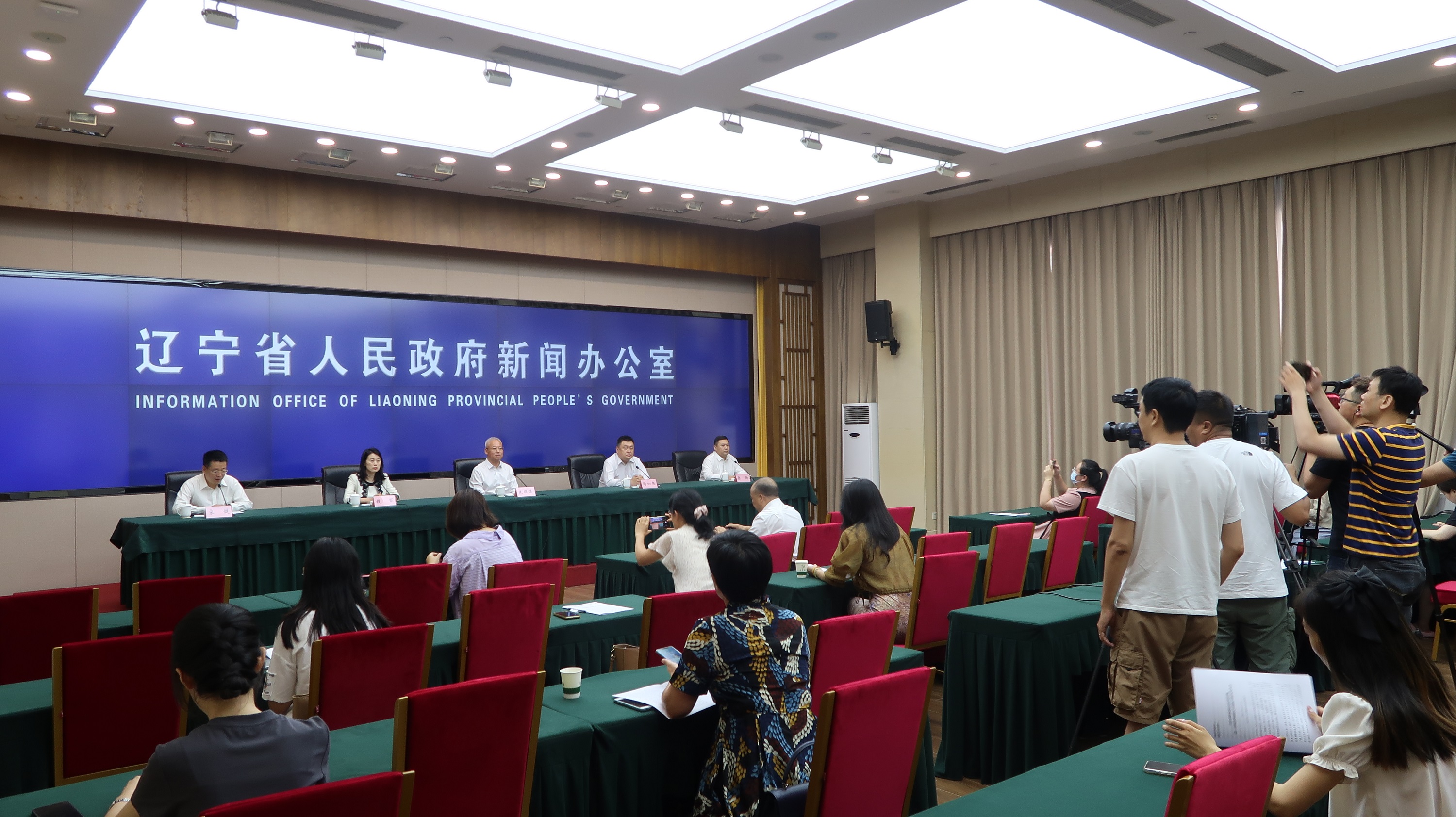 遼寧「降、緩、返、補(bǔ)、提」政策組合拳進(jìn)一步減輕企業(yè)負(fù)擔(dān)