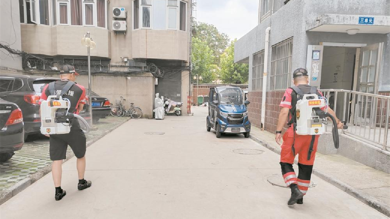 河北涿州搶險(xiǎn)一線閃動(dòng)著遼寧營(yíng)口志願(yuàn)者的身影