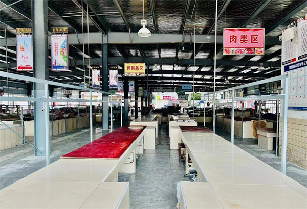 安徽巢湖：農(nóng)貿(mào)市場舊貌換新顏