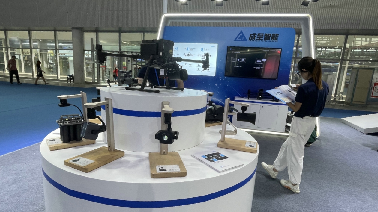 穗天河區(qū)專精特新「小巨人」、人工智能應(yīng)用場景聯(lián)袂進(jìn)駐廣州博覽會