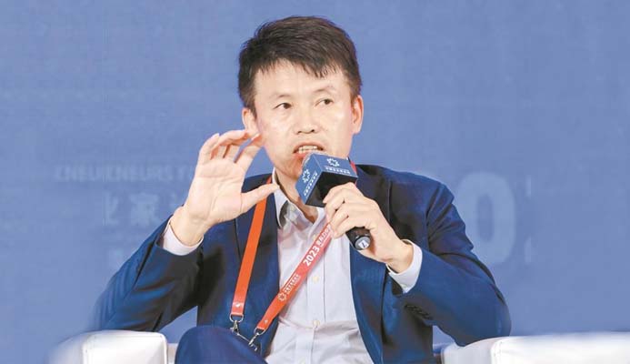 香港大學經(jīng)管學院院長、經(jīng)濟學講座教授蔡洪濱：賺快錢的時代過去了