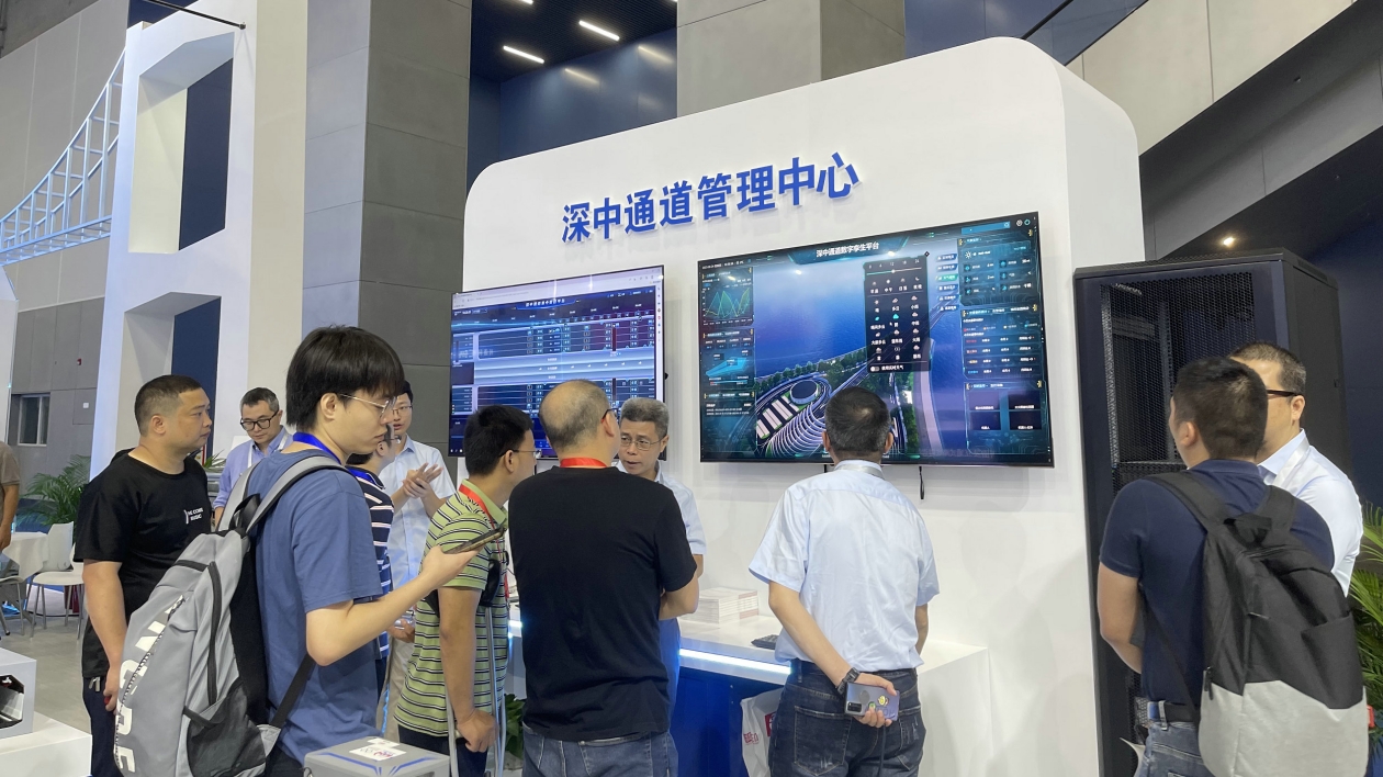 在大灣區(qū)(廣州)智慧交通展上感受大灣區(qū)為交通運輸發(fā)展新潮流