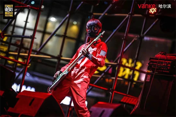 哈爾濱第十一屆街頭音樂(lè)節(jié)「來(lái)襲」 近百場(chǎng)「天籟」合奏中外音樂(lè)交流新樂(lè)章