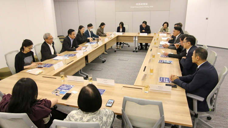 紡織及製衣界提交施政報告聯(lián)合建議書 倡成立時裝及紡織發(fā)展局