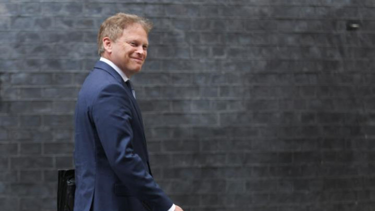 沙普斯接替華萊士成為新任英國(guó)國(guó)防大臣