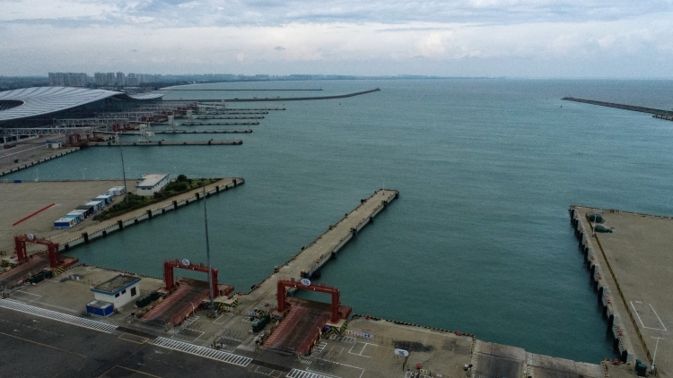 ?？谌劢袢?3時(shí)停運(yùn)