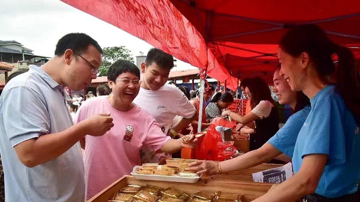 韶關(guān)曲江鄉(xiāng)鎮(zhèn)月餅文化節(jié)開幕