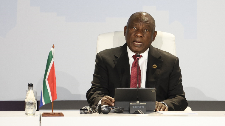 南非襲警數(shù)量呈上升態(tài)勢(shì) 總統(tǒng)稱(chēng)打擊犯罪面臨更大壓力