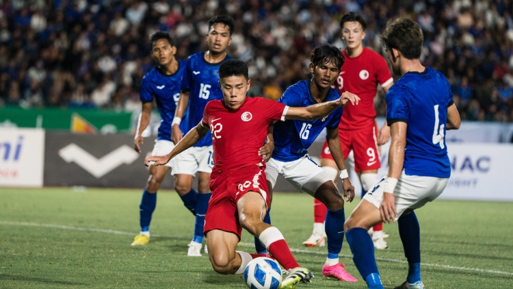 艾華頓地標(biāo)戰(zhàn)罰球建功  港足補時失守1:1和柬埔寨