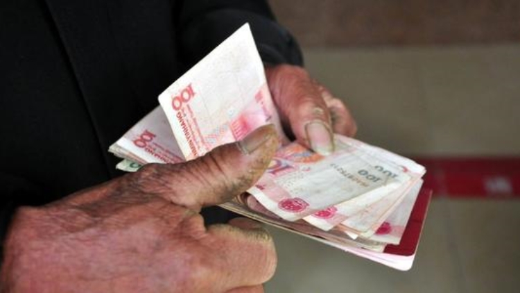 民政部：到6月底 全國(guó)城市和農(nóng)村低保標(biāo)準(zhǔn)較去年同期增長(zhǎng)4.8%、8.5%