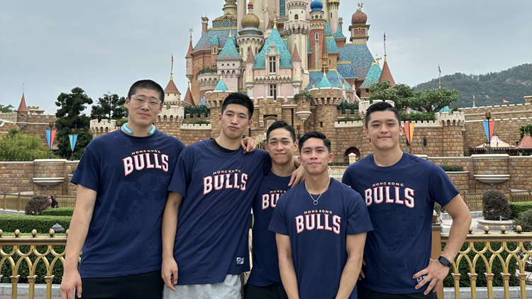 金牛球員休賽期遊迪士尼 球隊(duì)捐款15萬(wàn)元用於賑災(zāi)