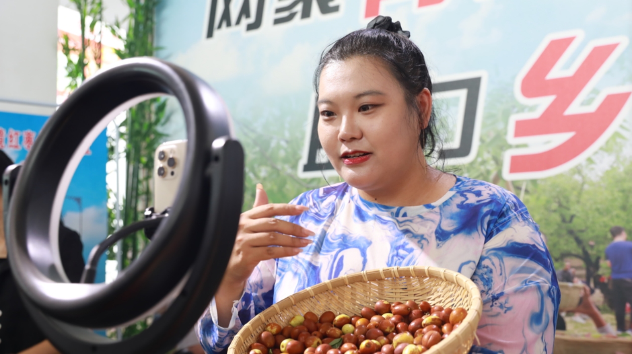 從賣小棗到賣品牌、賣旅遊、賣文化：山東樂(lè)陵打響小棗產(chǎn)業(yè)升級(jí)之戰(zhàn)