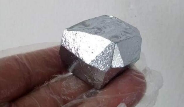 商務(wù)部：已批準(zhǔn)了符合規(guī)定的若干鎵、鍺相關(guān)物項的出口申請