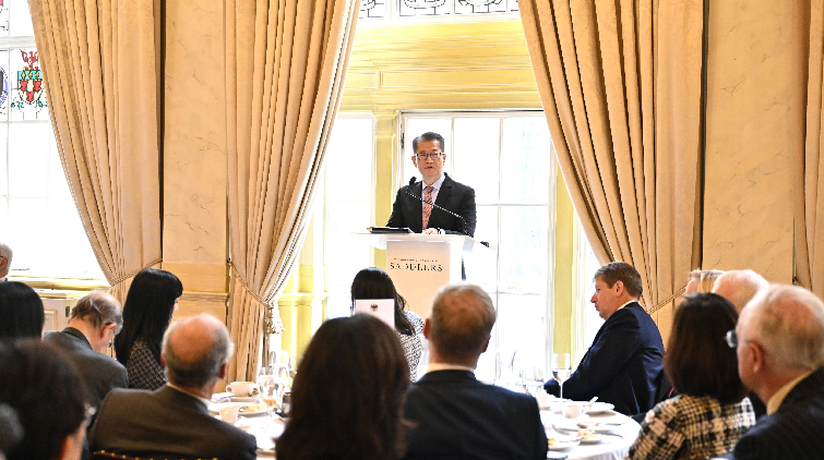 陳茂波向英國金融和商界領(lǐng)袖推廣香港新優(yōu)勢 冀兩地加強(qiáng)合作