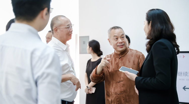 「滄浪之水——陳湘波作品展」盛大開展 傳統(tǒng)藝術(shù)聯(lián)名潮玩