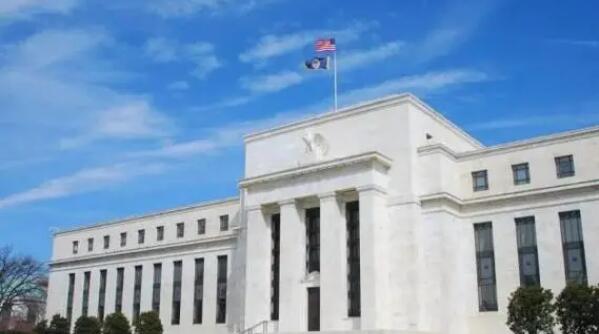 美聯(lián)儲上半年虧損超過573億美元