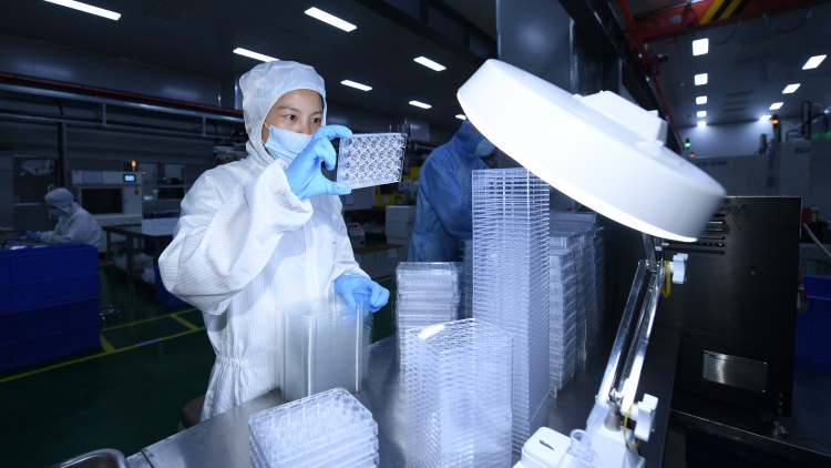 國家藥監(jiān)局：截至2022年底 醫(yī)療器械生產企業(yè)營收約12400億元