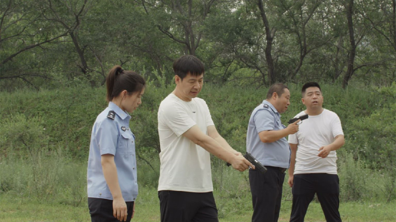 黑龍江齊齊哈爾三地檢察機(jī)關(guān)開展理論學(xué)習(xí)+實(shí)戰(zhàn)練兵司法警察聯(lián)合訓(xùn)練