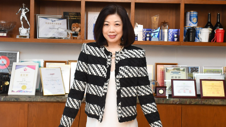 伊胞樂生物製藥有限公司創(chuàng)辦人兼行政總裁李藍 健康產(chǎn)品要人人都吃得起