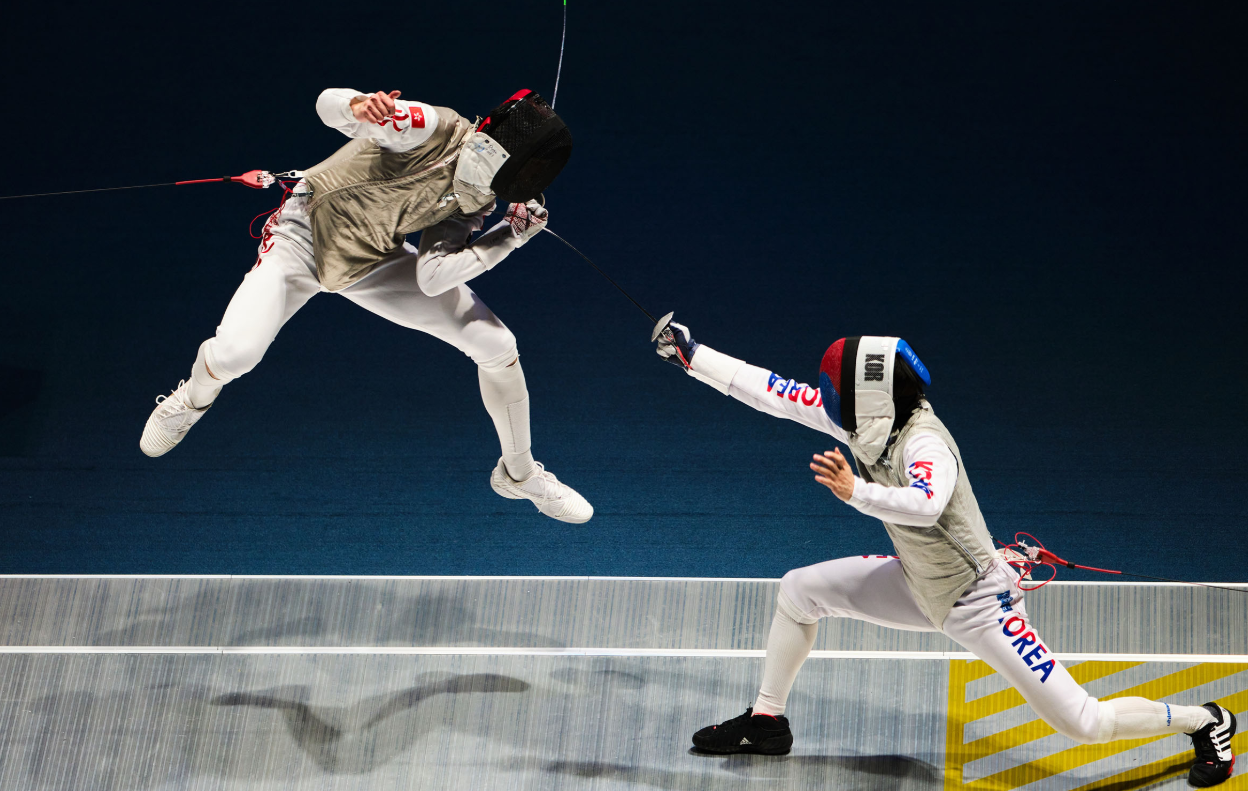 港隊(duì)亞運(yùn)直擊 | 港隊(duì)男子花劍團(tuán)體賽負(fù)韓國獲銅牌