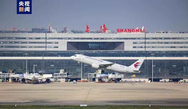 C919單筆最大訂單落地 東航與商飛簽署100架C919購機(jī)協(xié)議