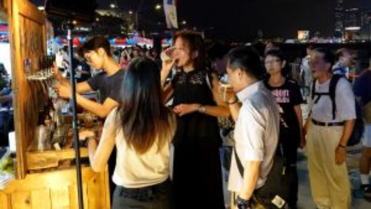 發(fā)展局聯(lián)同多個機(jī)構(gòu)舉辦活動 讓市民感受海濱晚上的活力與魅力