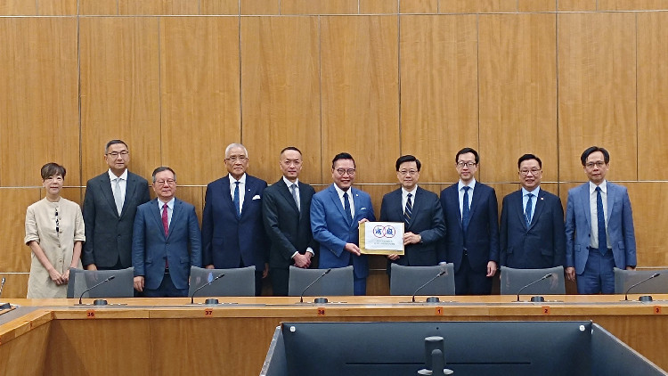 廠商會就施政報告晤李家超 冀當局續(xù)為夜經濟注新元素