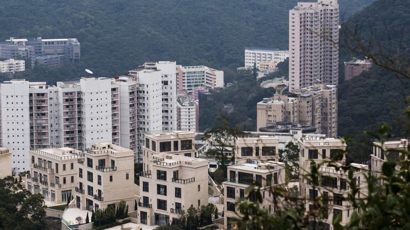 山頂獨立屋遭2匪夜?jié)摫` 失45萬財物包括5名牌手袋