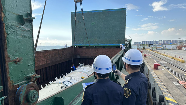 廣東前三季度外貿(mào)超6萬(wàn)億元 9月創(chuàng)年內(nèi)單月新高