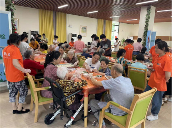 織密養(yǎng)老服務(wù)網(wǎng)絡(luò) 惠州惠陽(yáng)探索「養(yǎng)老+N」服務(wù)組合