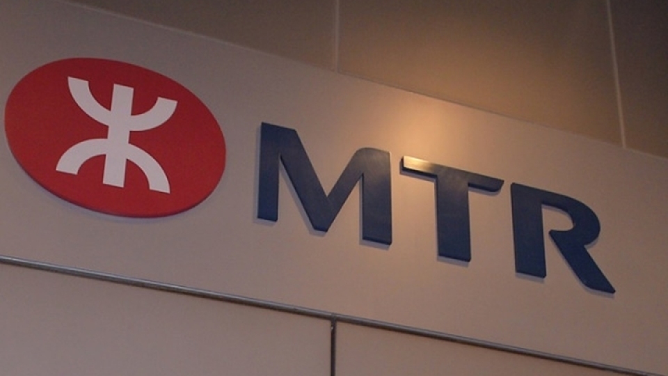 兩列輕鐵在天水圍相撞 造成多人受傷