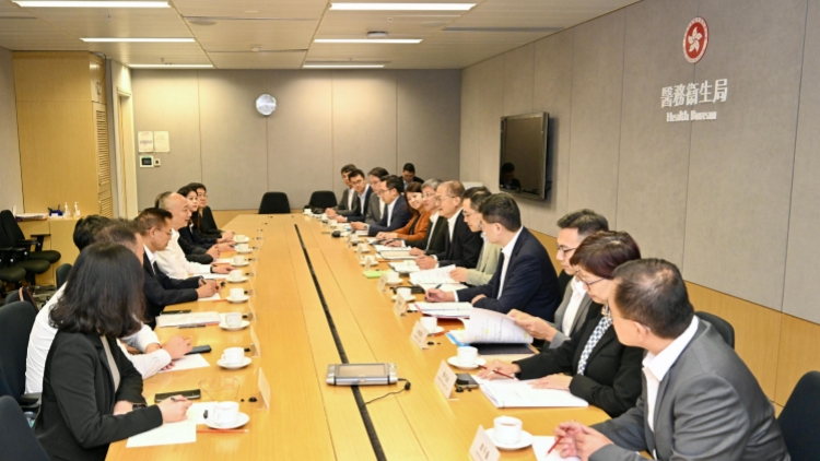 盧寵茂晤四川中醫(yī)藥管理局代表團 深化港川中醫(yī)藥合作