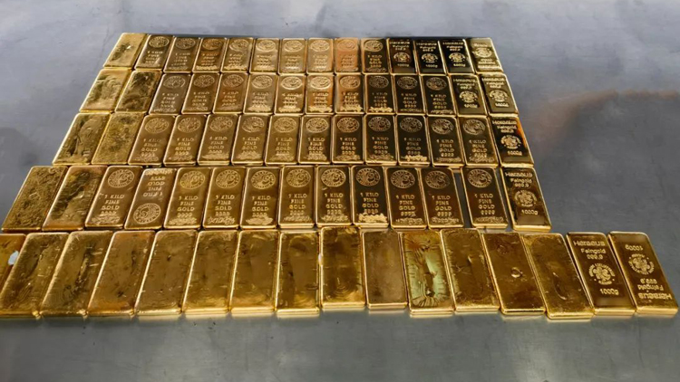皇崗海關(guān)查獲金條72塊 價值約4000萬！