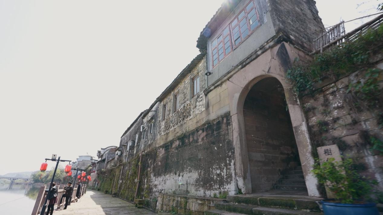 聚力保護活化利用  皖屯溪區(qū)古建古宅煥新生