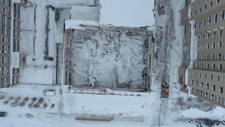 追蹤報(bào)道 | 黑龍江樺南縣一體育俱樂(lè)部坍塌事故：坍塌時(shí)7名初中生在打籃球