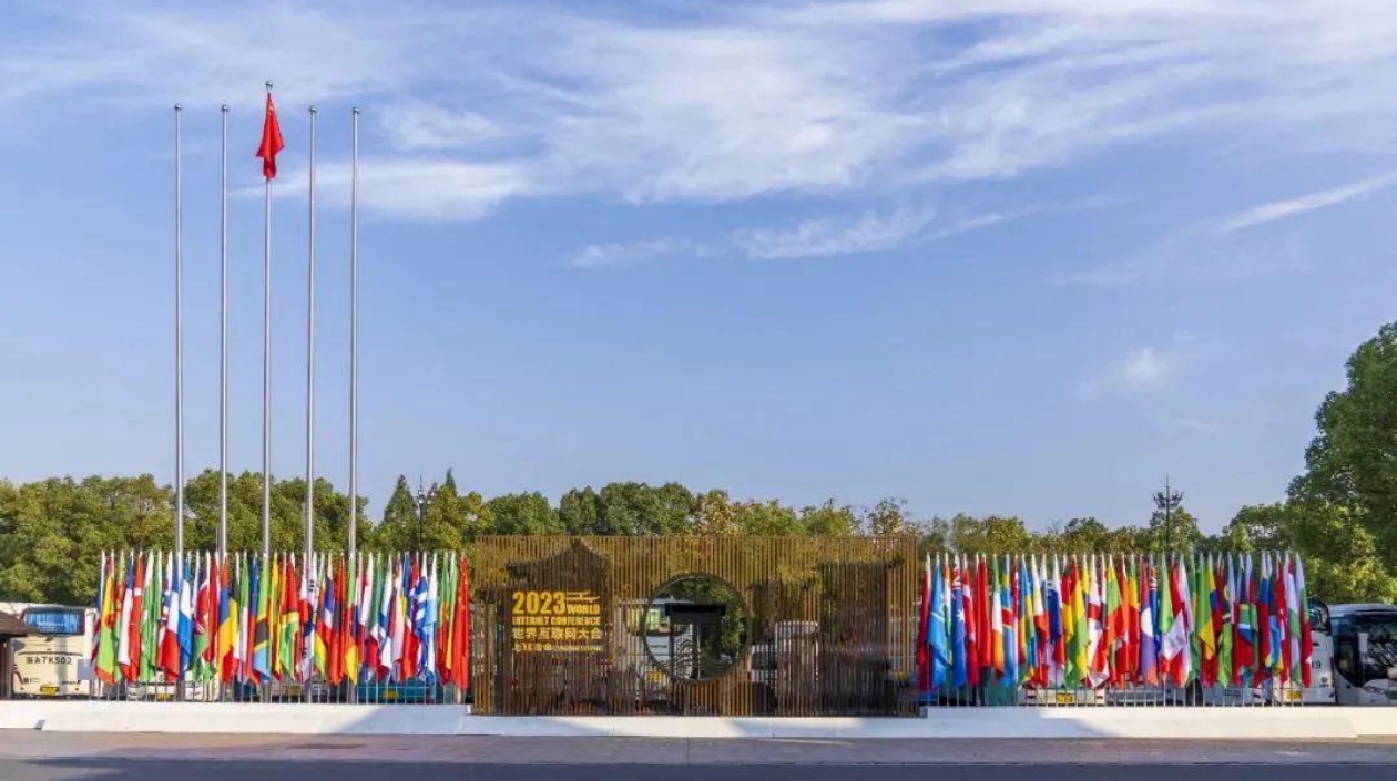 小鎮(zhèn)，走向世界