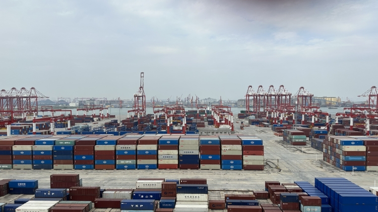 全自動(dòng)化碼頭以「智」取勝 南沙港區(qū)四期亮點(diǎn)多多