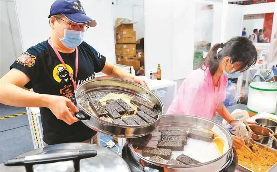 百個(gè)臺(tái)灣特產(chǎn)美食攤位！ 第六屆臺(tái)灣創(chuàng)藝生活節(jié)深圳開幕